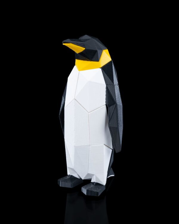 Low Poly Penguin | Unique Geometric Animal Art | Desktop Decor | Minimalist Penguin Figurine | Gaming Tabletop Piece | Gift Idea